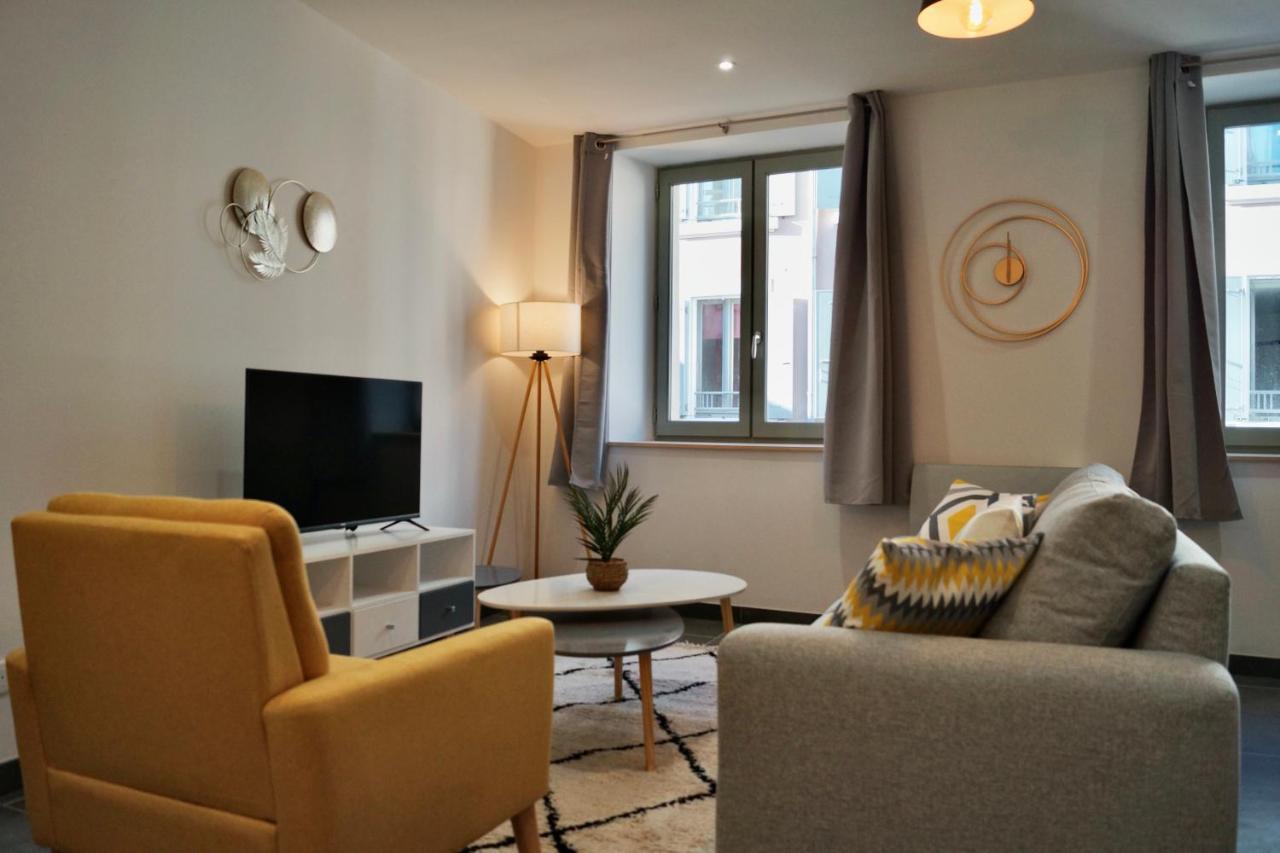 Le Cosy *